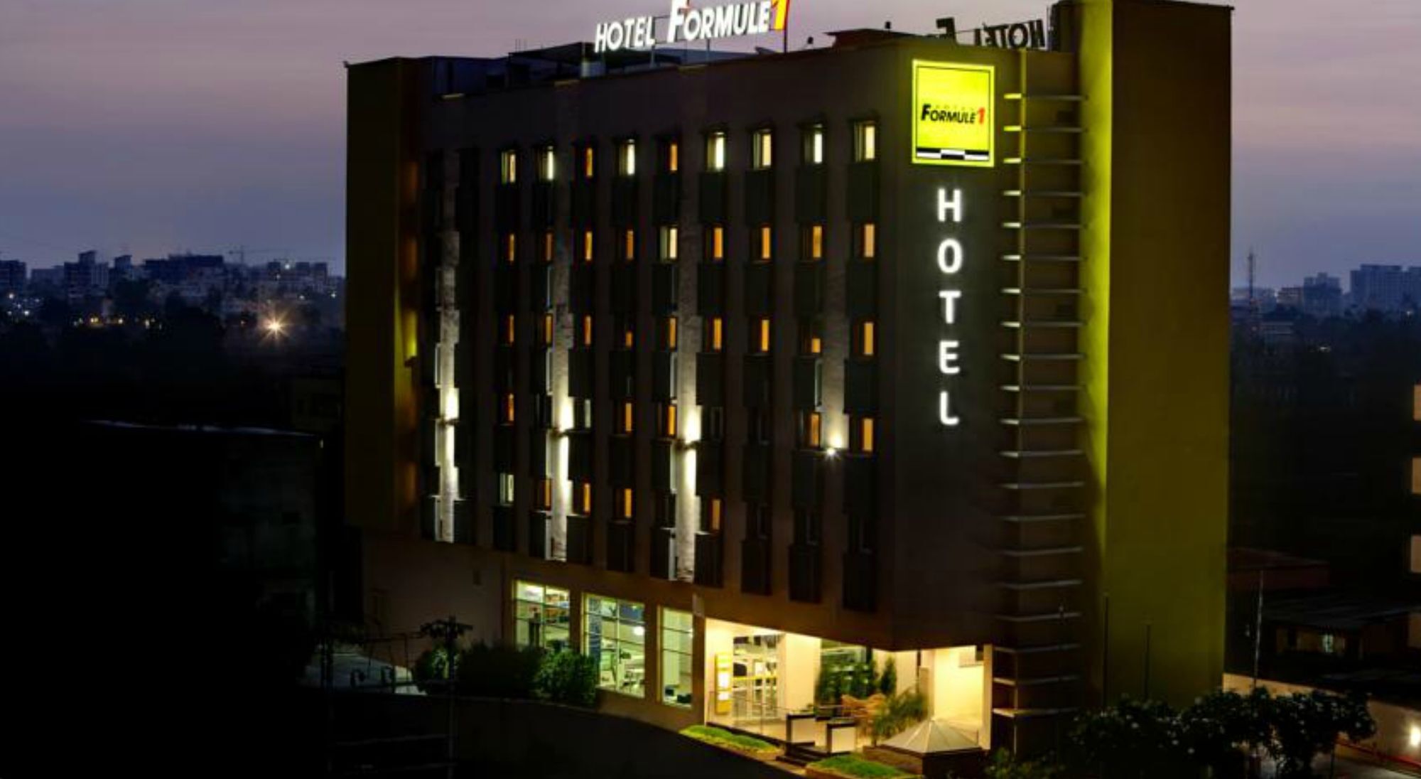 Holiday Inn Express Pune Hinjewadi By Ihg Pimpri-Chinchwad Exterior foto