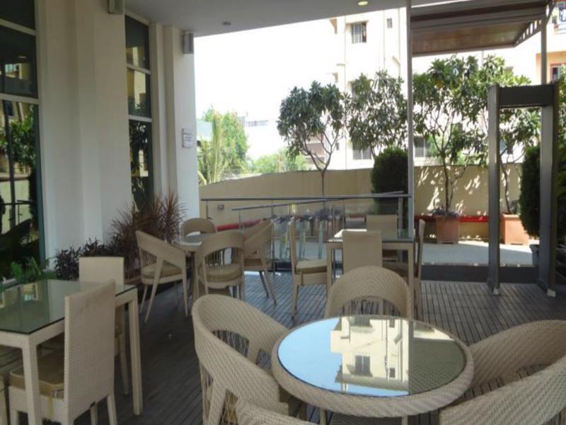 Holiday Inn Express Pune Hinjewadi By Ihg Pimpri-Chinchwad Exterior foto